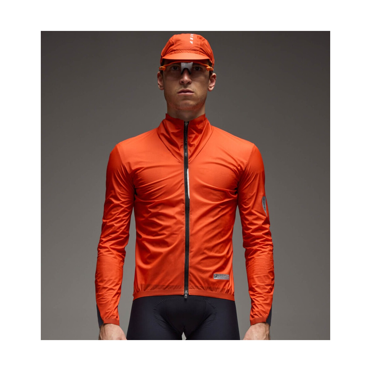 Q36.5 Dottore Light Rain Shell Jacket - Poppy Orange